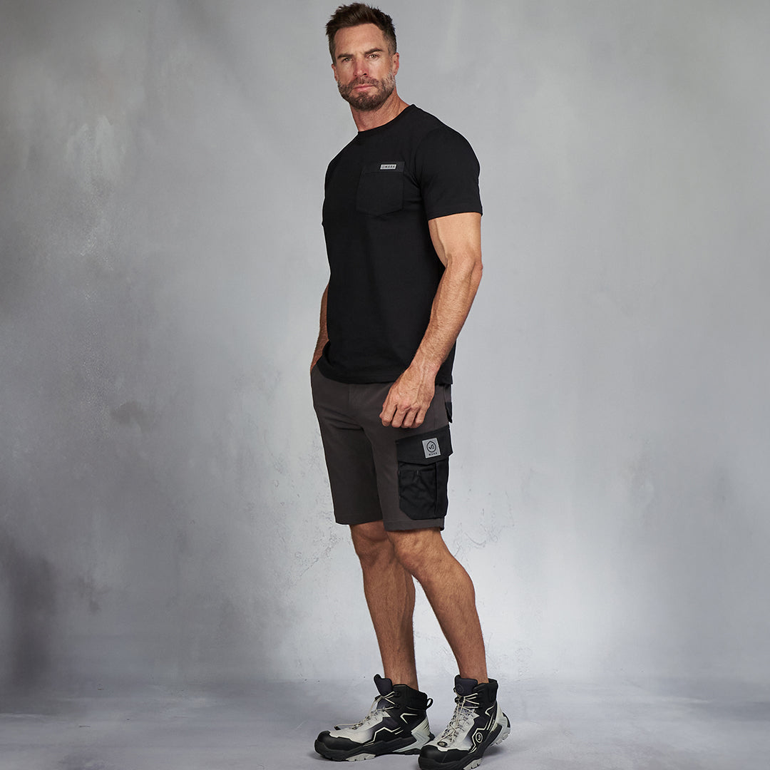 Collaboration – SPECIALGUEST®