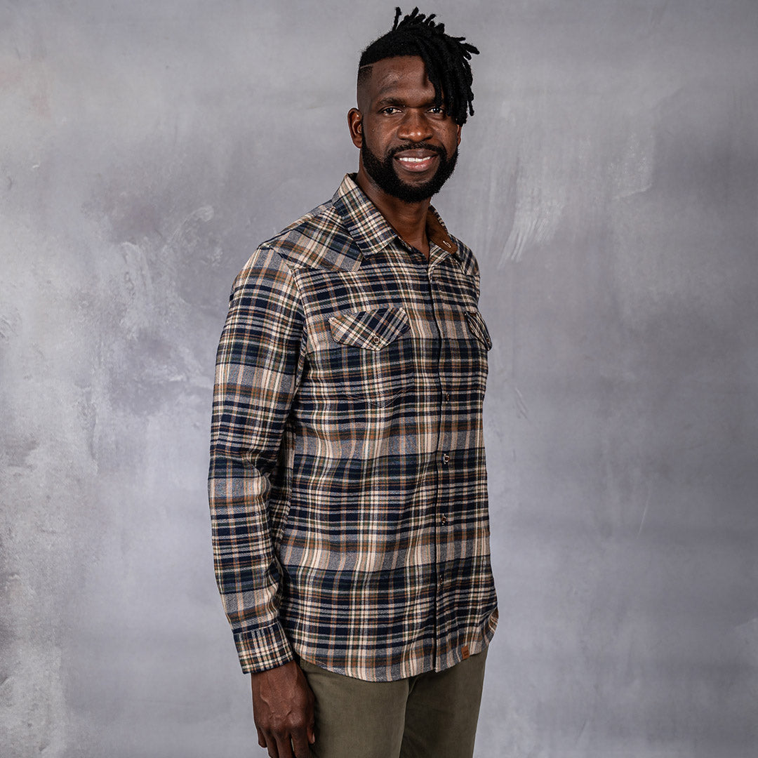 CG_Apparel_Tops_DrillFlannelLongSleeveShirt_Navy_GreenCheck_7_c7dcec8b-e617-4f60-80d7-31888402f10b.jpg