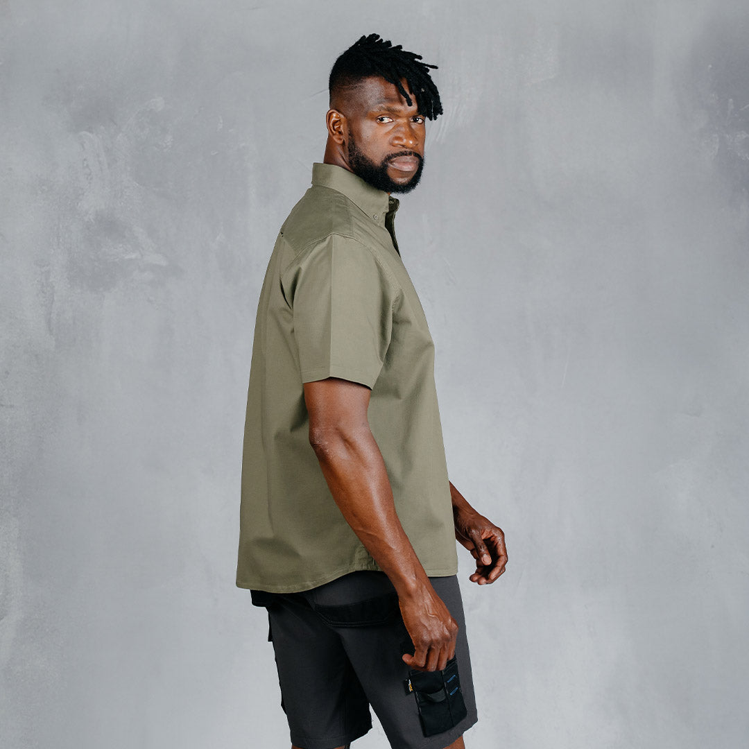 W.O.R.K Cotton Stretch S/Sleeve Shirt Olive