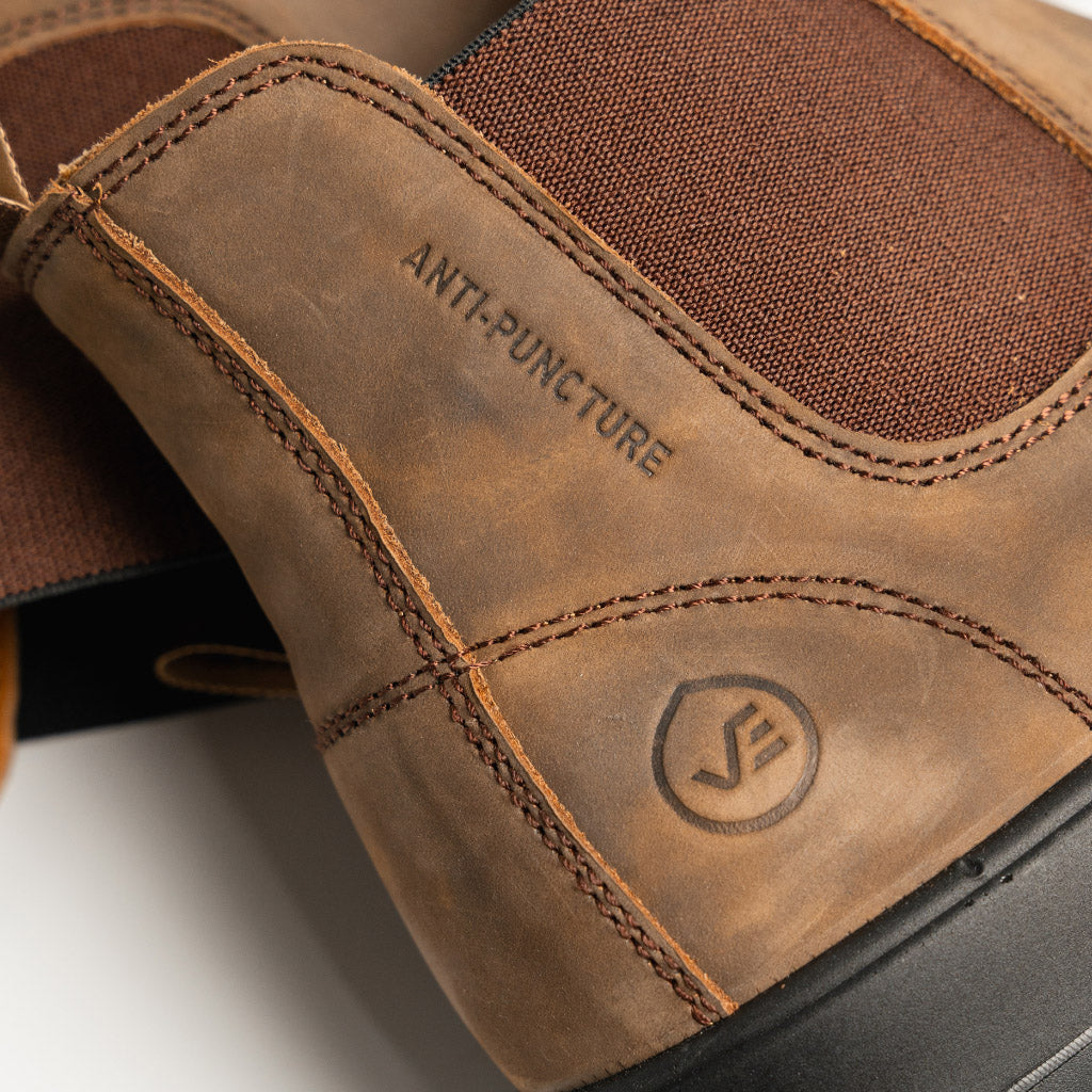 Foundry Chelsea Boot Brown