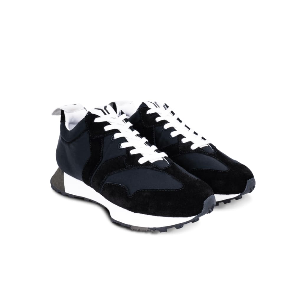 Bold Runner Black - COB Sneakers Culture Of Brave