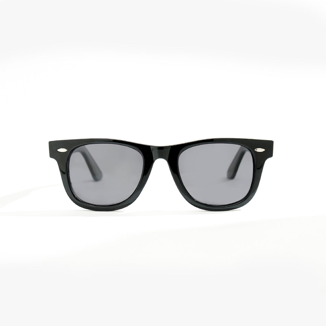 CG 655 Square Wayfare Sunglasses Black - Sunglasses Curve