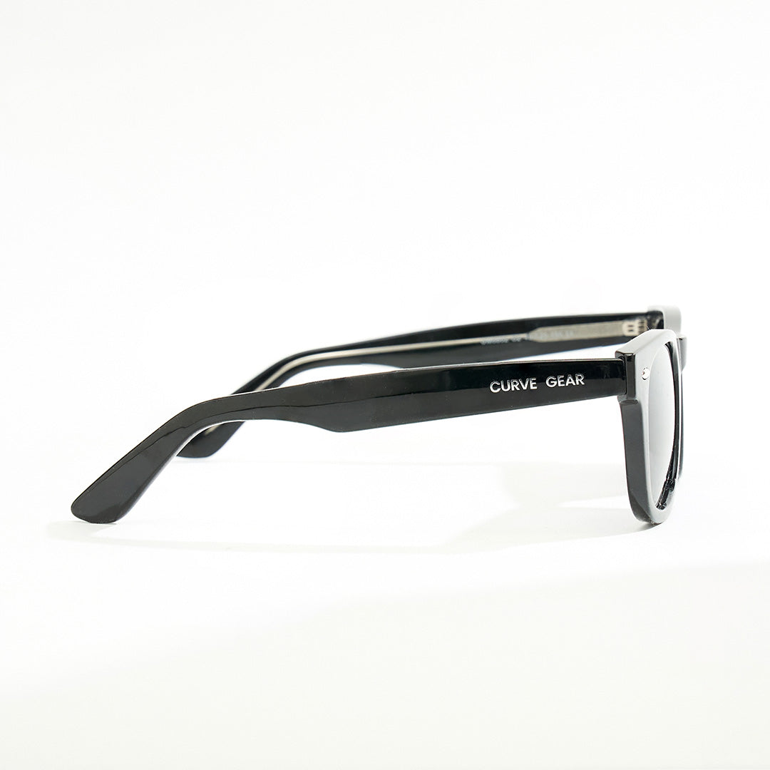 CG 655 Square Wayfare Sunglasses Black - Sunglasses Curve